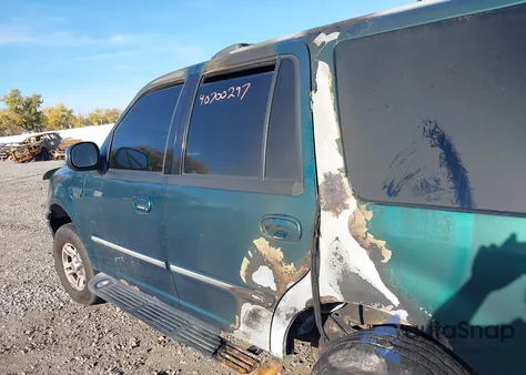 2000 Ford Expedition Xlt from USA, damaged, VIN 1FMPU16L7YLB57203